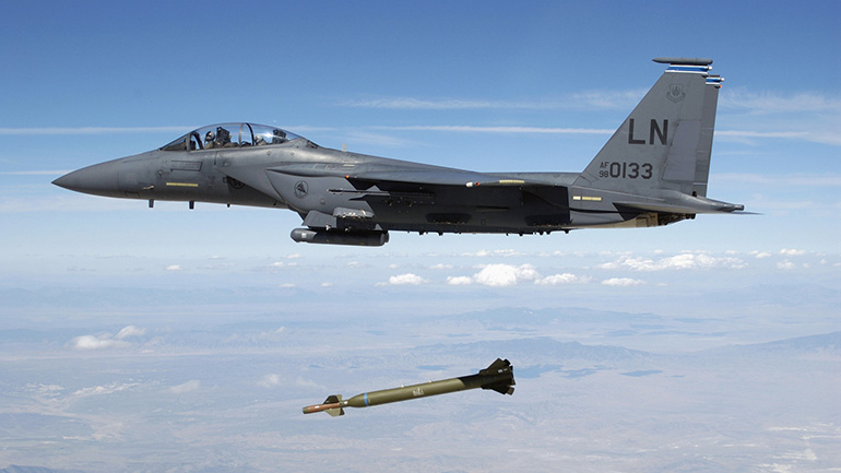 Ουκρανία: Η Ρωσία ρίχνει βόμβες καταστροφής καταφυγίων στο Αζοφστάλ